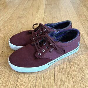 Etnies Women's Jameson 2 Low Top Lace Up Sneakers Burgundy EU Size 41.5/US 10